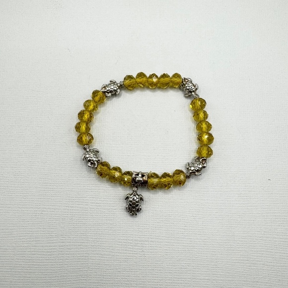 Jewelry - Bracelet Womens 6.25" Yellow Beads Silver Tone Turtles Stretch Costume Jewelry